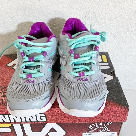 NEW FILA Womens Ancerus 5 Running Shoes Athletic Sneakers 6 NIB - Picture 2 of 11